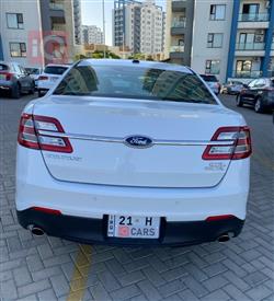 Ford Taurus
